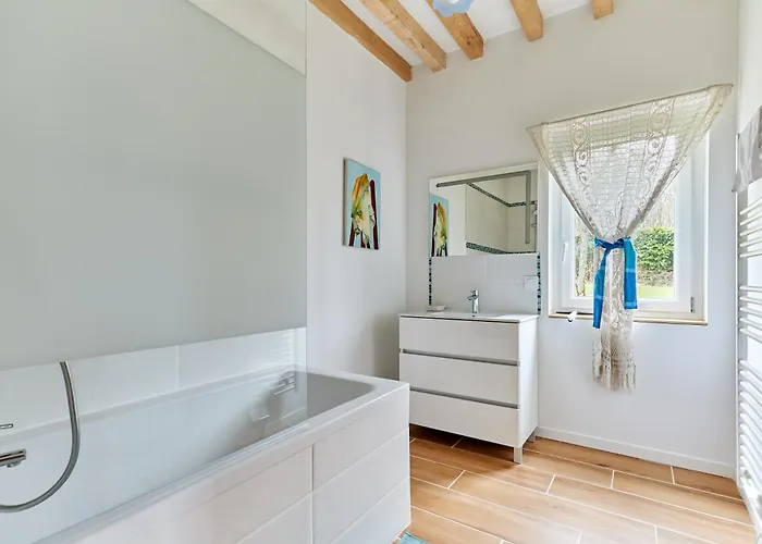 La Tourelle De Saint Michel De Livet - Parking Apartment *